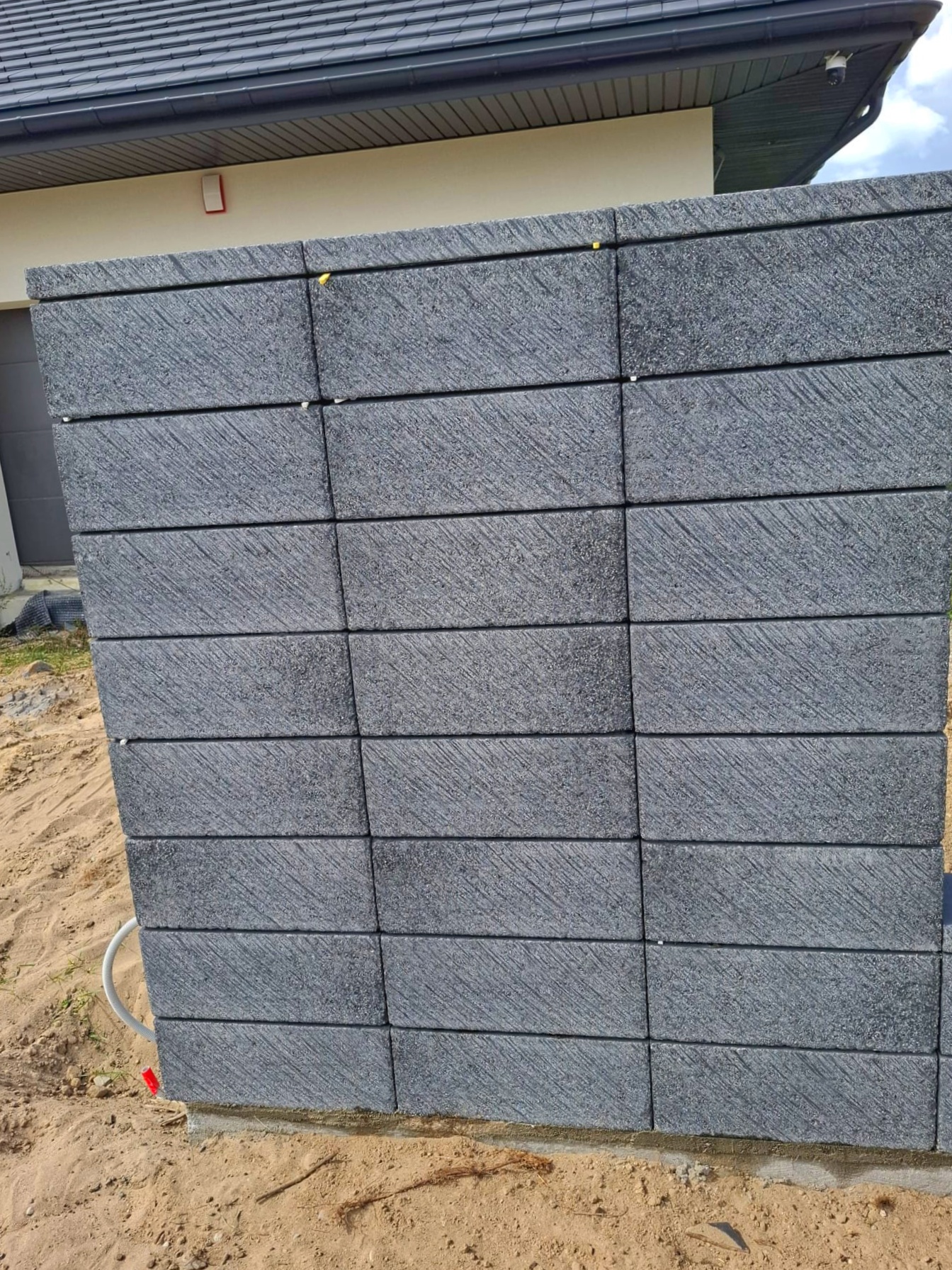 1000053549